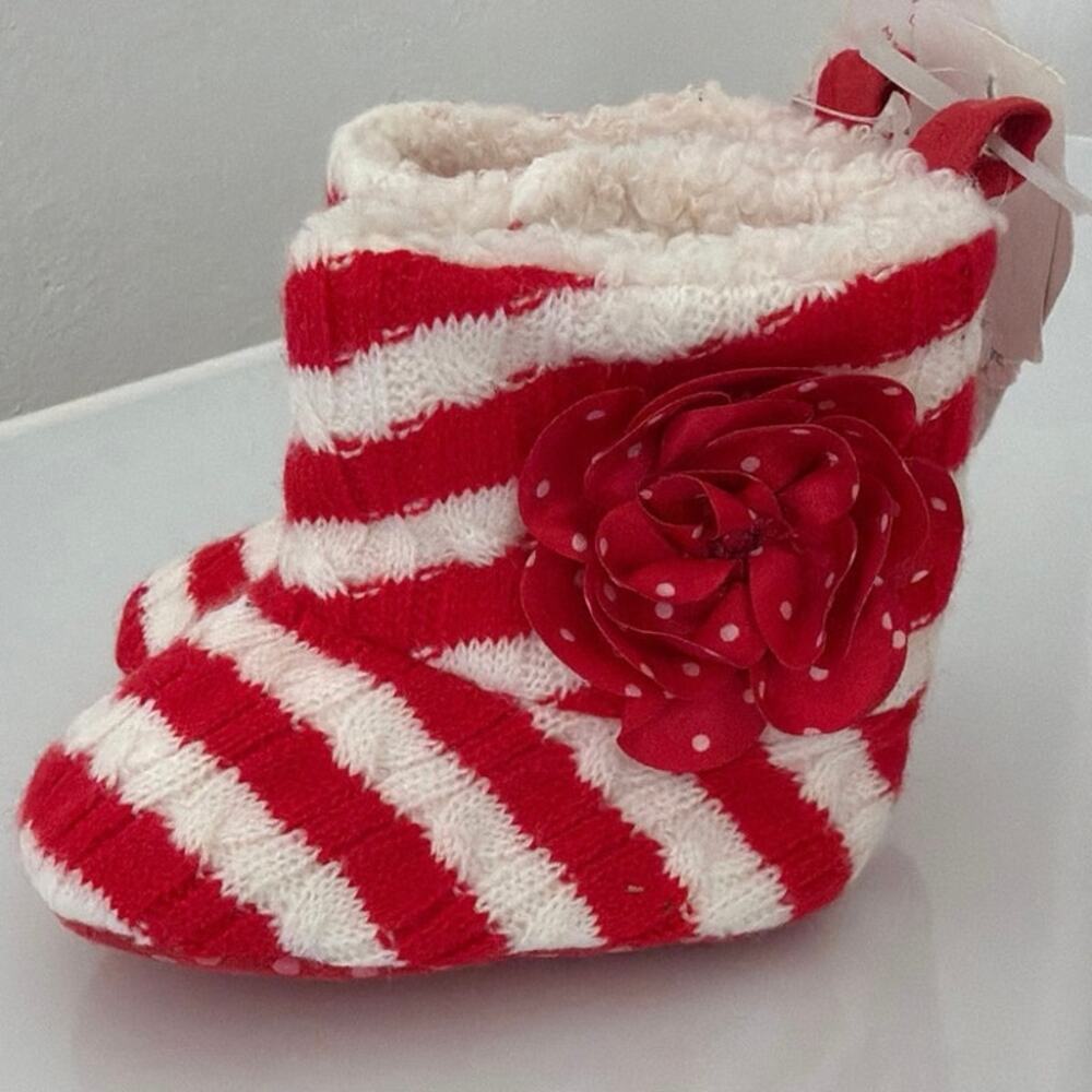 Baby booties size 2 (3-6M) new NWT